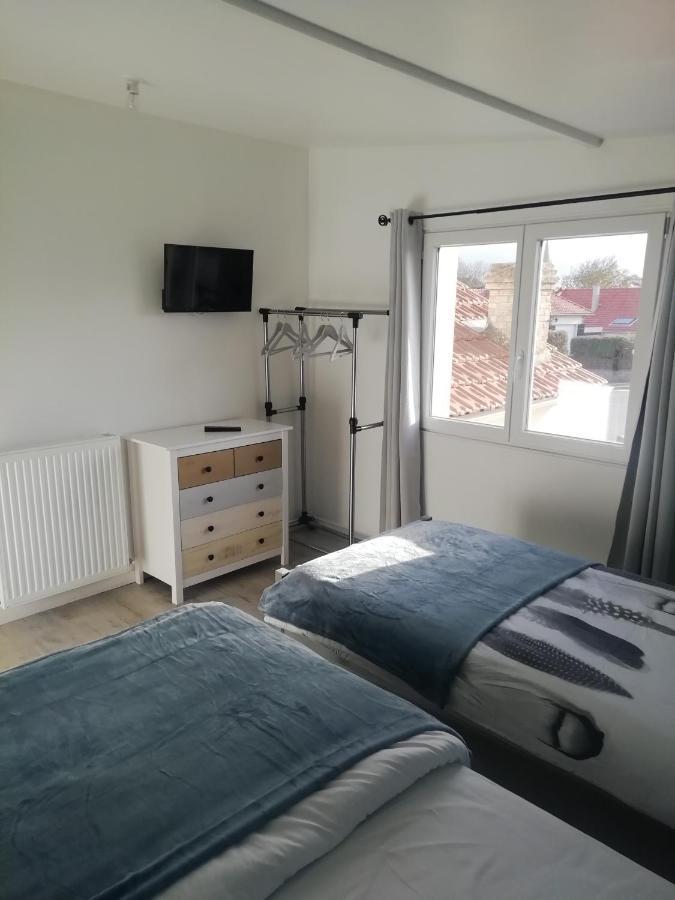Jolie Maison A 200 M Des Plages Du Debarquement Saint-Aubin-Sur-Mer  Zewnętrze zdjęcie